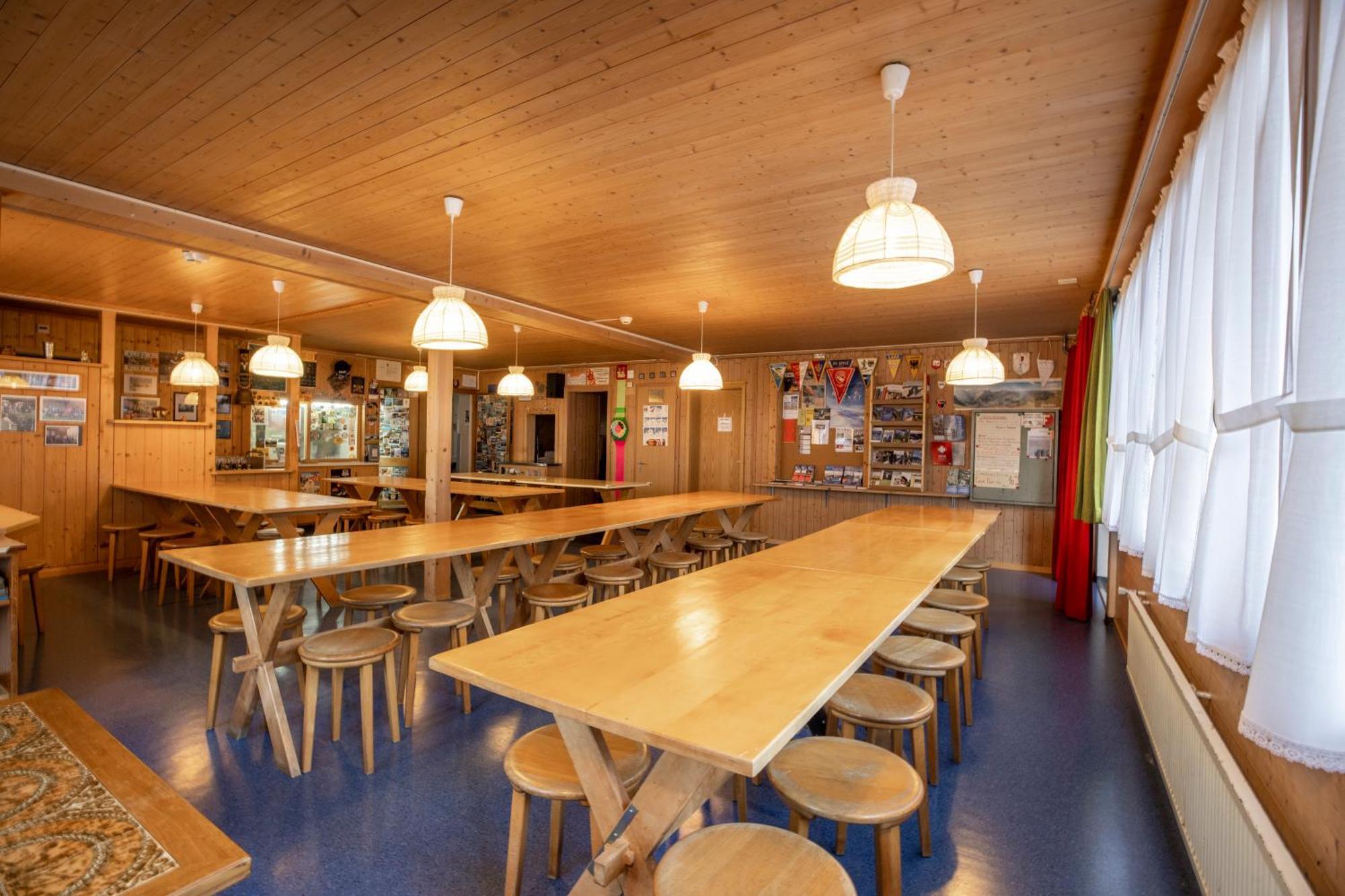 Simons Herberge Meiringen Extérieur photo