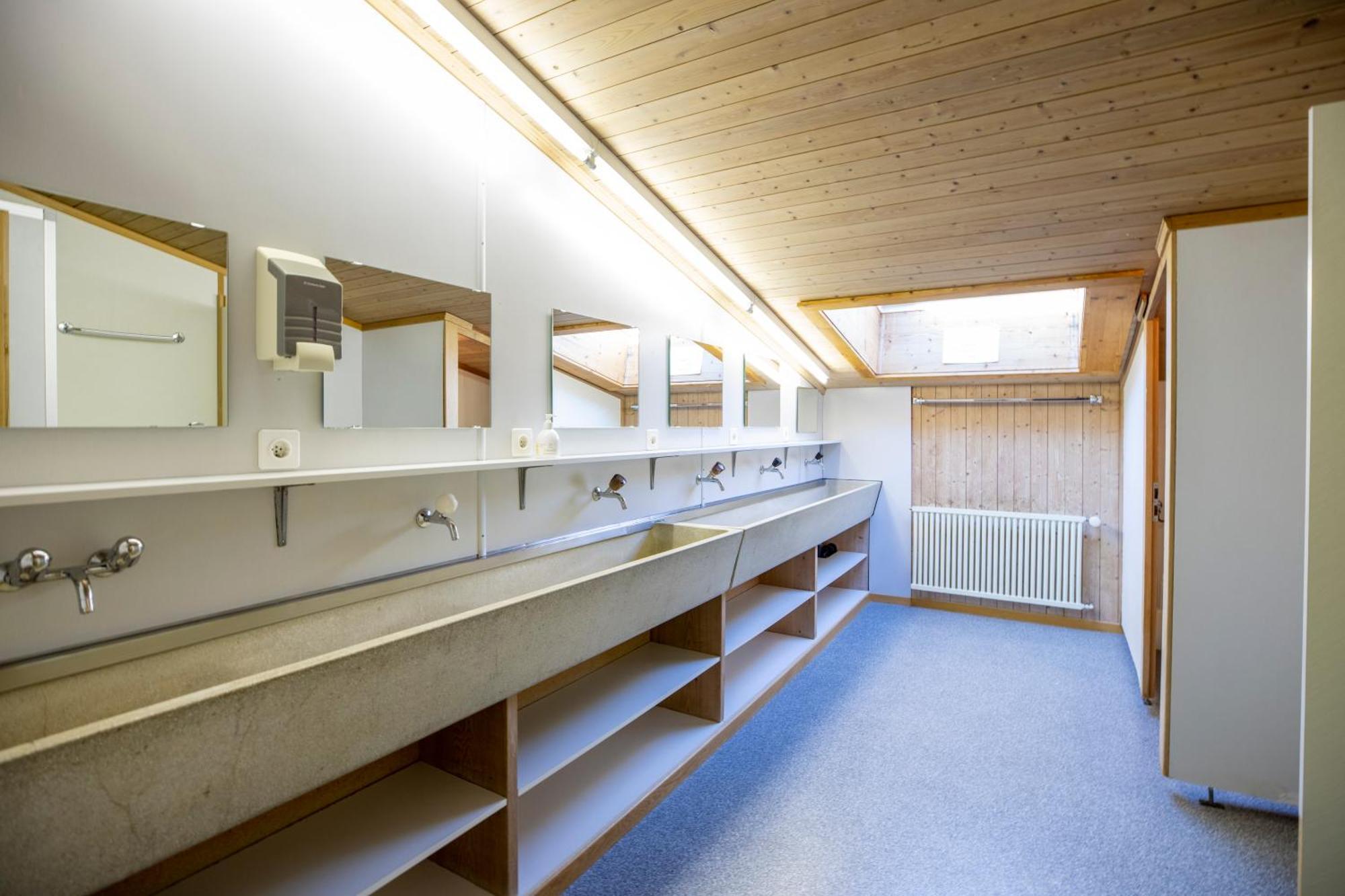 Simons Herberge Meiringen Extérieur photo